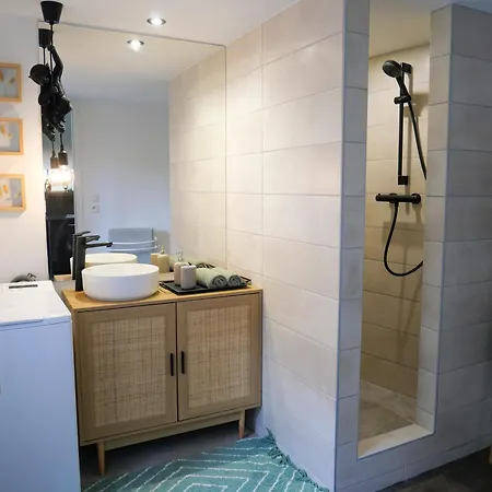 Apartment The Chapman - Et Elegant Clermont-Ferrand